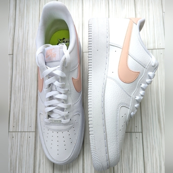 Nike Air Force 1 07 Next Nature Sneaker in White Arctic Orange Size 14.5 NWT - Picture 2 of 10